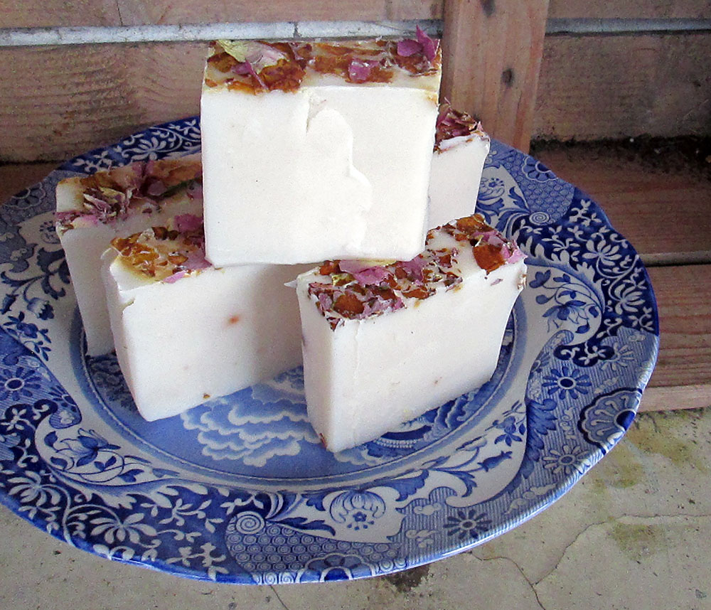 COTTAGE ROSE TALLOW SOAP